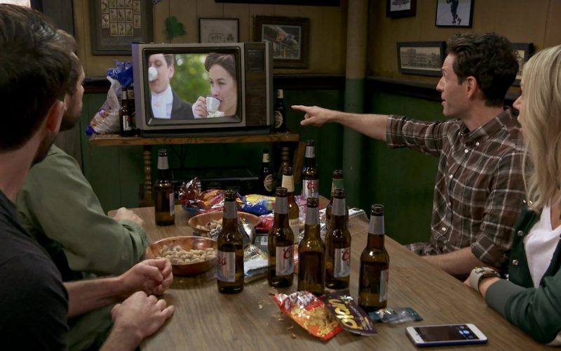 Coors Light Beer in It's Always Sunny in Philadelphia Season 14 Episode 8 (1)