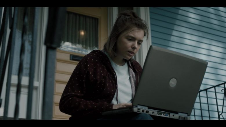 Dell Laptop in Castle Rock Season 2 Episode 5 The Laughing Place (1)