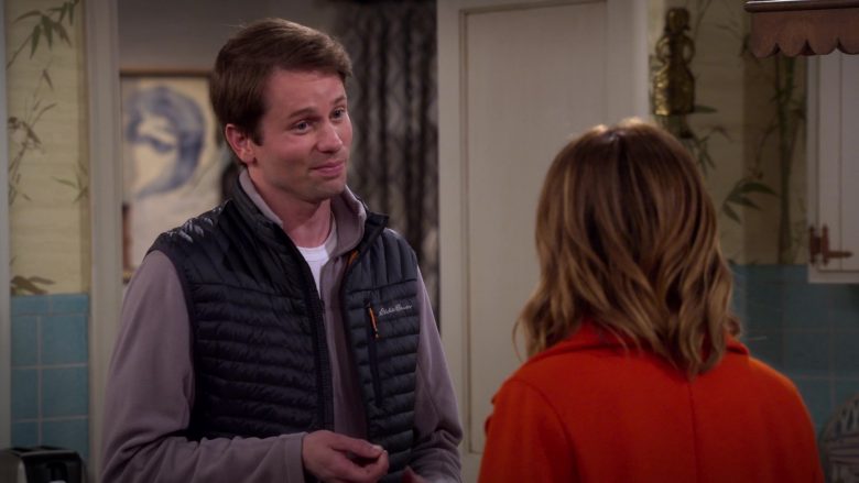 Eddie Bauer Vest Worn by Tyler Ritter as Alan in Merry Happy Whatever Season 1 Episode 1 (2)