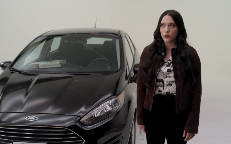 Ford Car Used by Kat Dennings as Jules in Dollface Season 1 Episode 2 Homebody (2019)