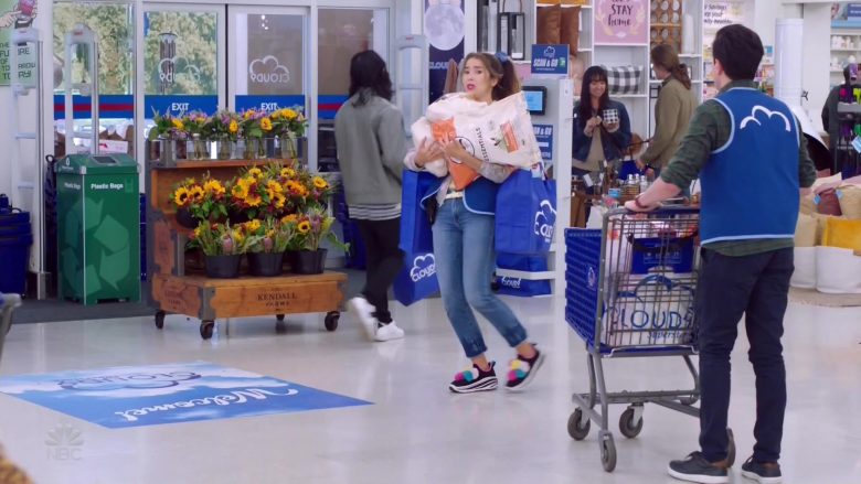 Kendall Farms in Superstore Season 5 Episode 9
