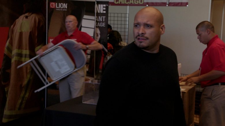LION Firegear in Chicago Fire Season 8 Episode 7 Welcome to Crazytown (1)