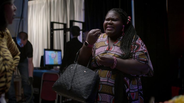 Louis Vuitton Black Handbag Used by Gabourey Sidibe as Becky in Empire Season 6 Episode 5 (4)