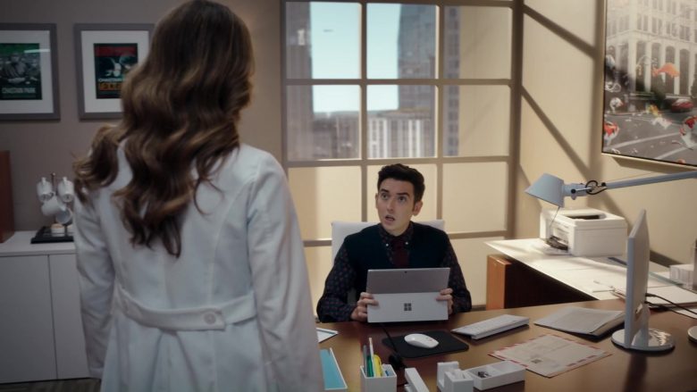 Microsoft Surface Tablets in The Resident Season 3 Episode 6 (1)