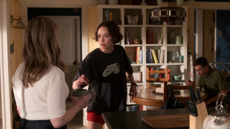 Nike Black T-Shirt Worn by Brigette Lundy-Paine as Casey Gardner in Atypical Season 3 Episode 2 (2)