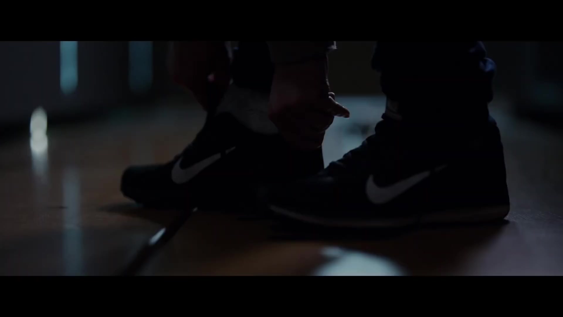 Nike Air Zoom Winflo 5 Sneakers Worn By 