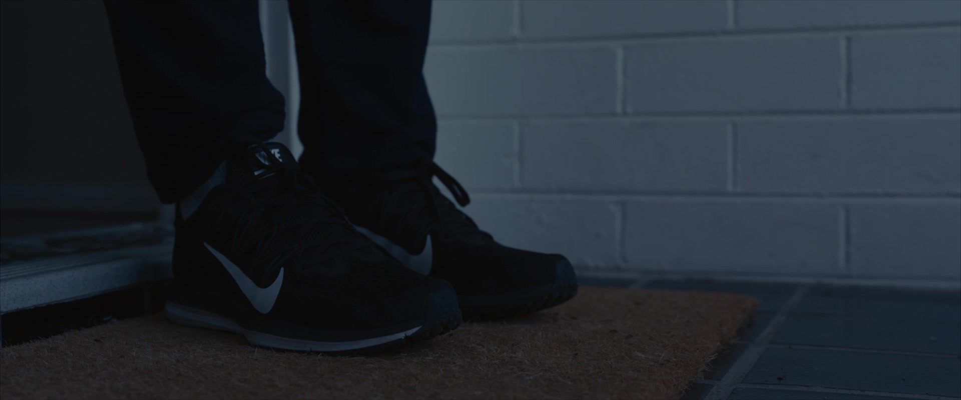 Nike Air Zoom Winflo 5 Sneakers Worn By 