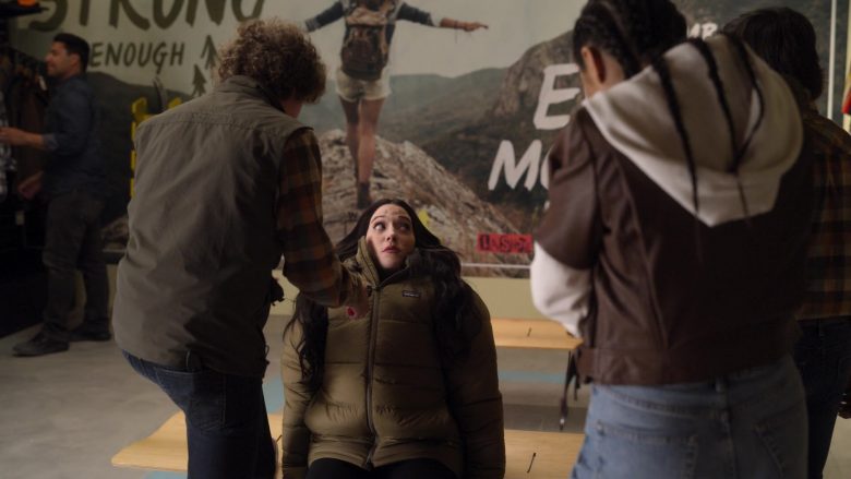 Patagonia Jacket Worn by Kat Dennings as Jules in Dollface Season 1 Episode 2 (3)