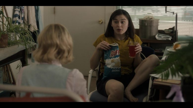 Ruffles Chips in Castle Rock Season 2 Episode 5 The Laughing Place (2019)