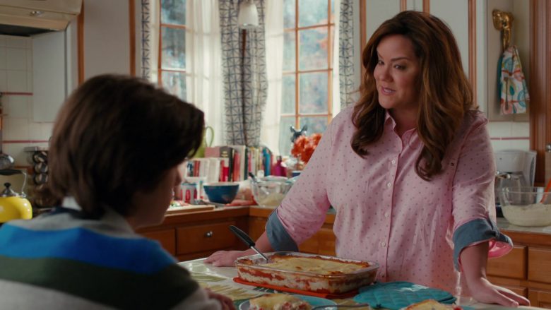 Tommy Hilfiger Pink Shirt Worn by Katy Mixon as Katie Otto in American Housewife Season 4 Episode 7 (5)