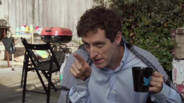 Twitter Mug Held by Thomas Middleditch as Richard Hendricks in Silicon Valley Season 6 Episode 2 (2)