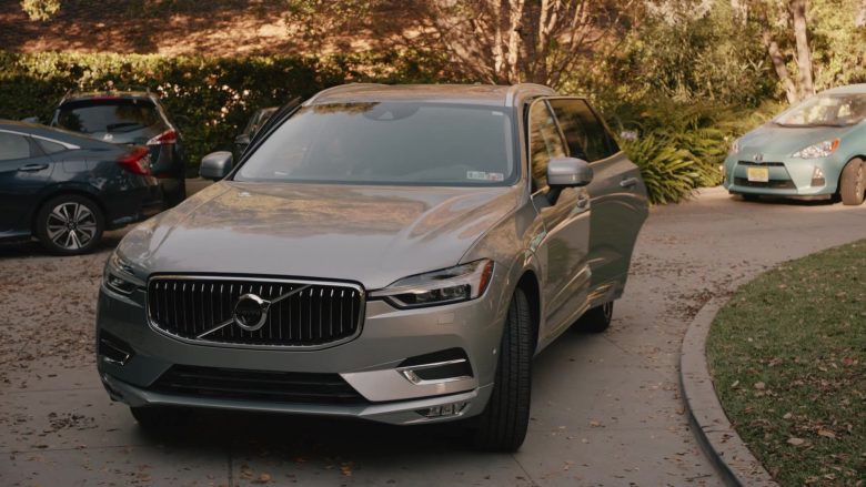 Volvo Car in This Is Us Season 4 Episode 9 So Long, Marianne (1)