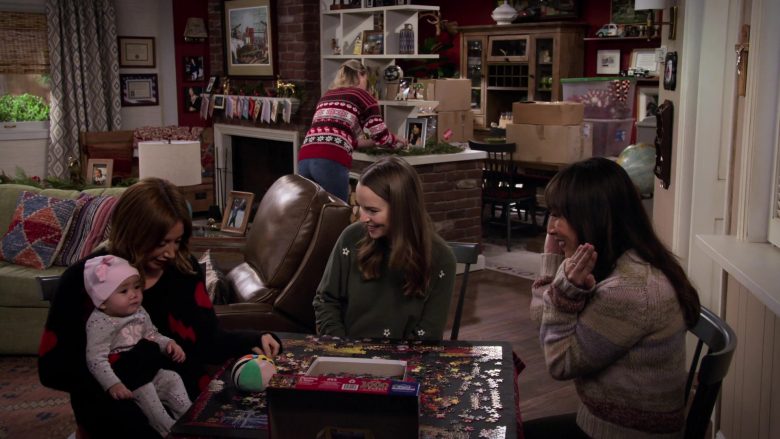 White Mountain Puzzles in Merry Happy Whatever Season 1 Episode 3 Interference (2019)