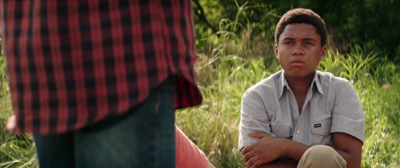 Wrangler Shirt Worn by Chosen Jacobs as Young Mike Hanlon in It Chapter Two Movie (2)