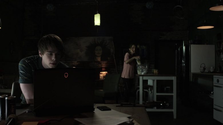 Alienware Laptop Used by Teddy Moynihan as Jergen Weber in V Wars Season 1 Episode 2 (1)
