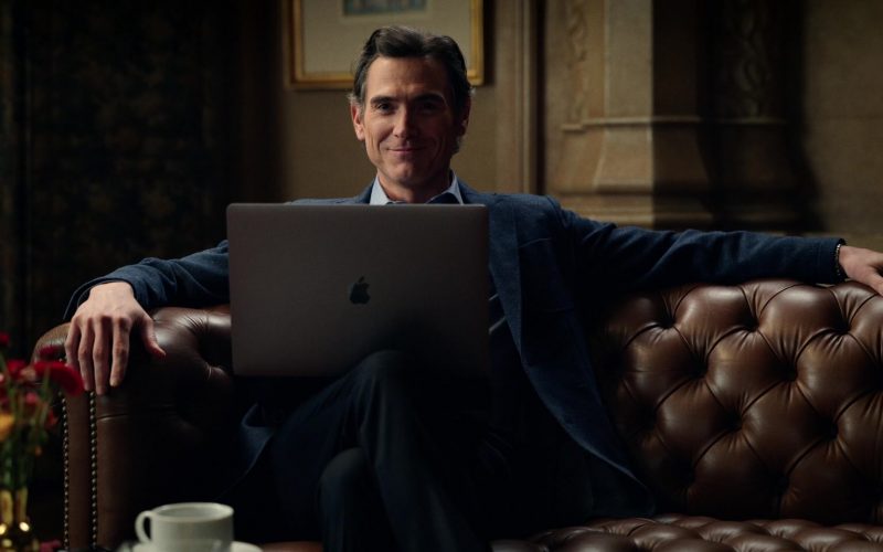 Apple MacBook Laptop Used by Billy Crudup as Cory Ellison in The Morning Show Season 1 Episode 9 Play the Queen (2)