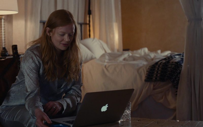 Apple MacBook Laptop Used by Sarah Snook as Siobhan Shiv Roy in Succession Season 1 Episode 7 Austerlitz (1)