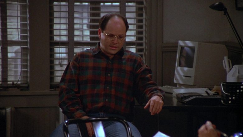 Apple Macintosh Computer in Seinfeld Season 4 Episode 13 The Pick