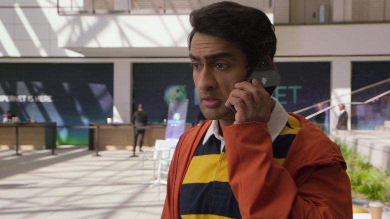 Apple iPhone Smartphone Used by Kumail Nanjiani as JAVA Programmer Dinesh Chugtai in Silicon Valley Season 6 Episode 7 (1)