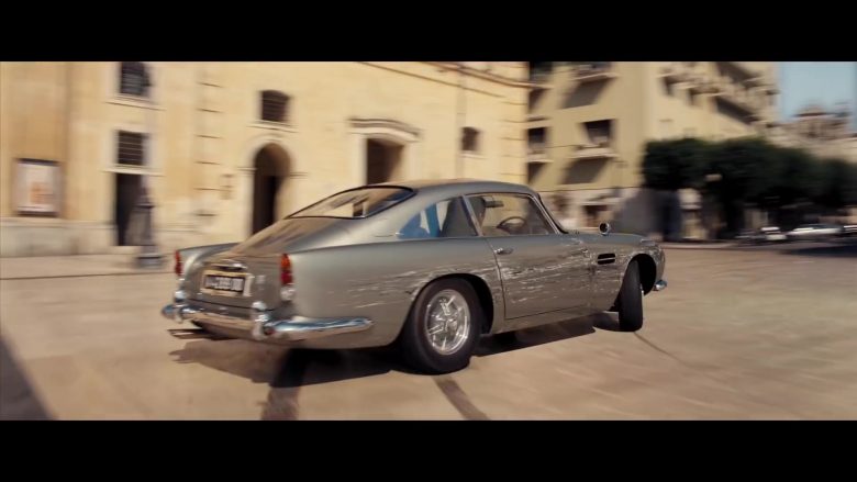 Aston Martin DB5 Retro Car Used by Daniel Craig as James Bond in No Time to Die 2020 Movie (2)