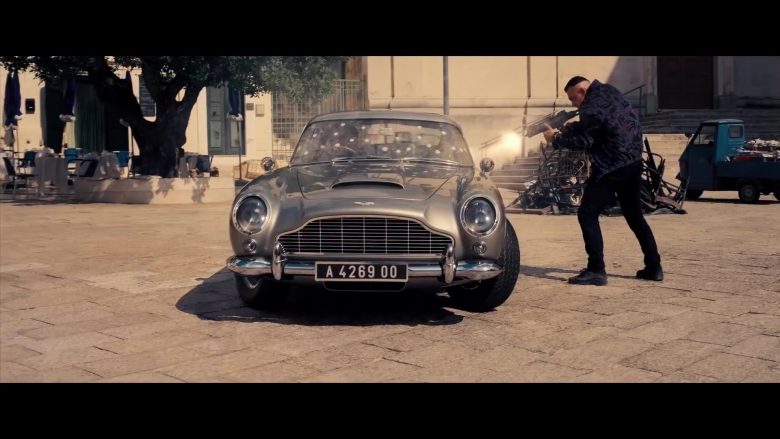 Aston Martin DB5 Retro Car Used by Daniel Craig as James Bond in No Time to Die 2020 Movie (5)