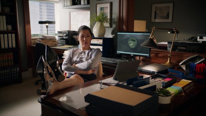 Asus Monitor Used by Ruthie Ann Miles as Sherri Kansky in All Rise Season 1 Episode 10 (2)