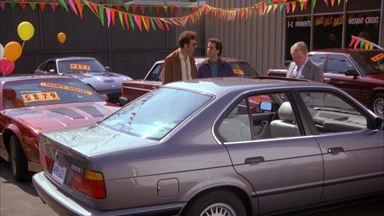 BMW 525i [E34] Car in Seinfeld Season 4 Episode 21 The Smelly Car (2)