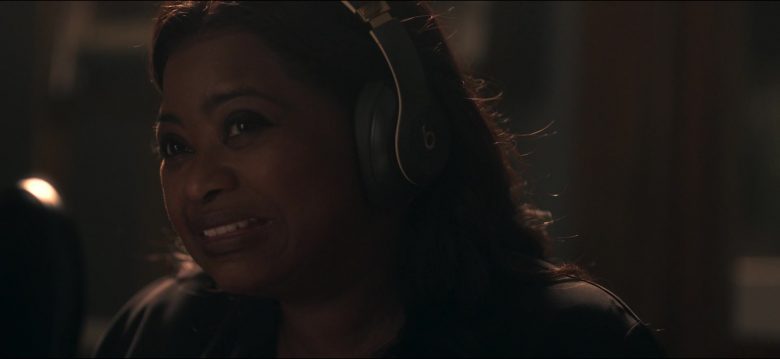 Beats Headphones Used by Octavia Spencer as Poppy Scoville-Parnell in Truth Be Told Season 1 Episode 1