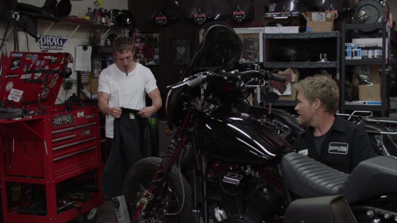 Born Free Cycles Motorcycle Shop in Shameless Season 10 Episode 5 Sparky (1)