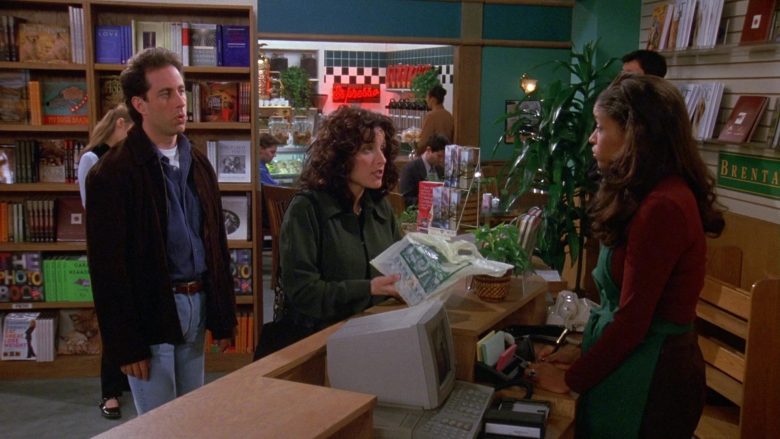 Brentano's Store in Seinfeld Season 9 Episode 17 The Bookstore (4)