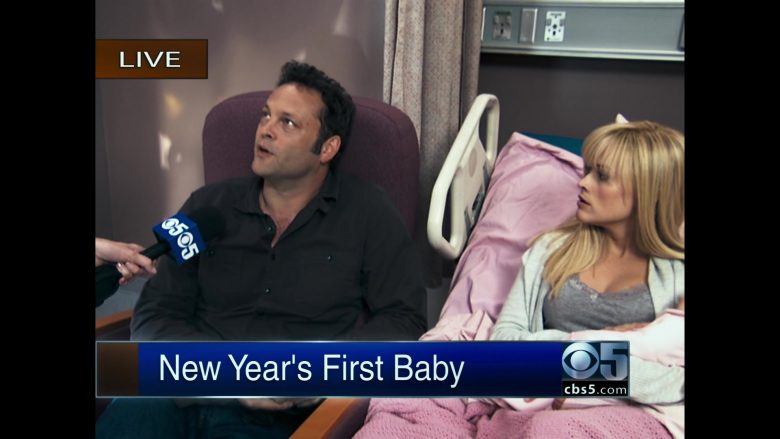 CBS 5 TV Channel Starring Reese Witherspoon & Vince Vaughn in Four Christmases (4)