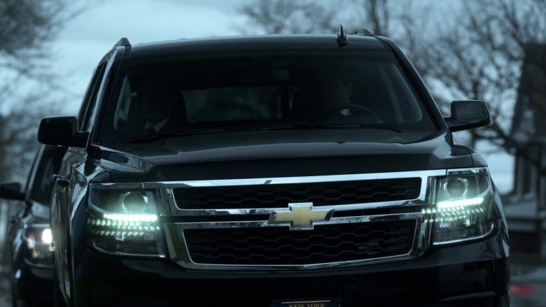 Chevrolet SUVs in V Wars Season 1 Episode 2 Blood Brothers (2)