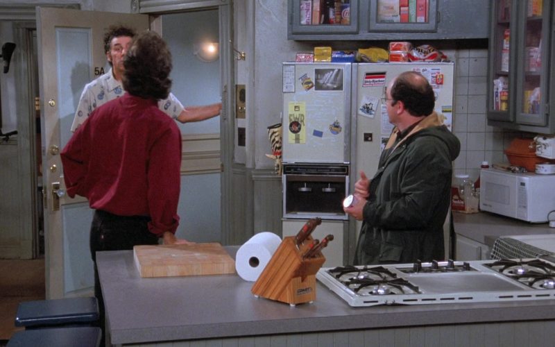 Coast Knives in Seinfeld Season 7 Episode 18 The Friars Club (1)