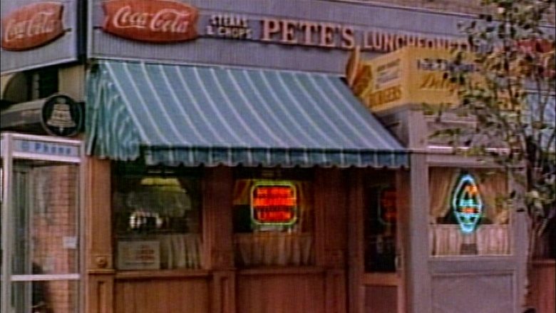 Coca-Cola Sign in Seinfeld Season 1 Episode 1 Good News, Bad News (2)