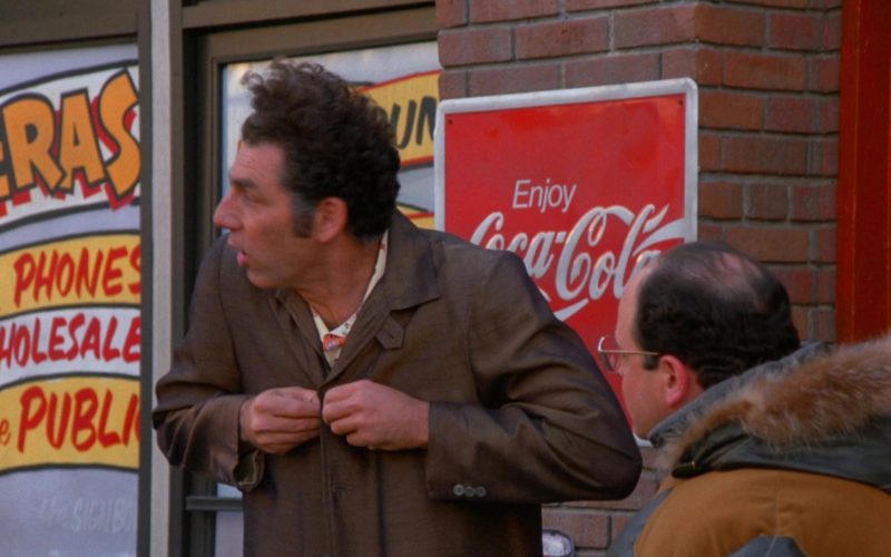 Coca-Cola in Seinfeld Season 5 Episode 13 The Dinner Party (1)
