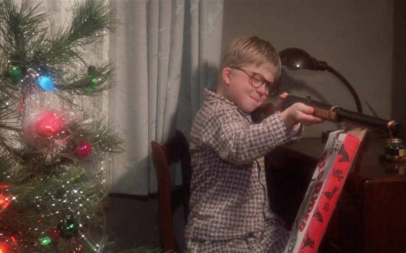 Daisy Red Ryder Gun Held by Peter Billingsley as Ralphie in A Christmas Story (5)