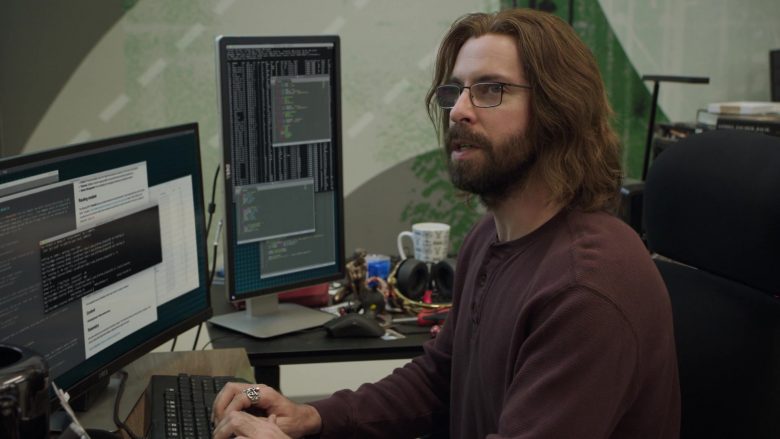Dell Computer Monitors Used by Martin Starr as Bertram Gilfoyle in Silicon Valley Season 6 Episode 6