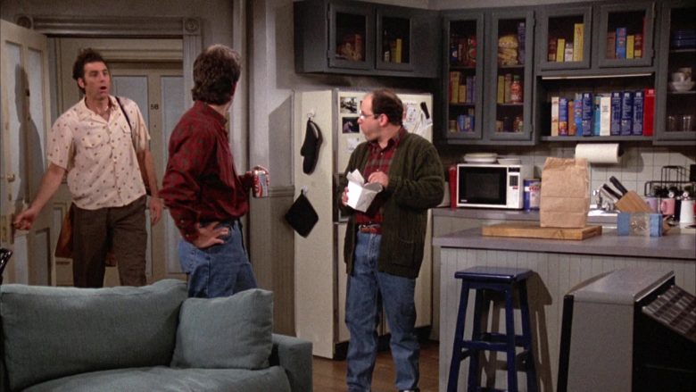Diet Coke Can Held by Jerry Seinfeld in Seinfeld Season 3 Episode 14 (2)