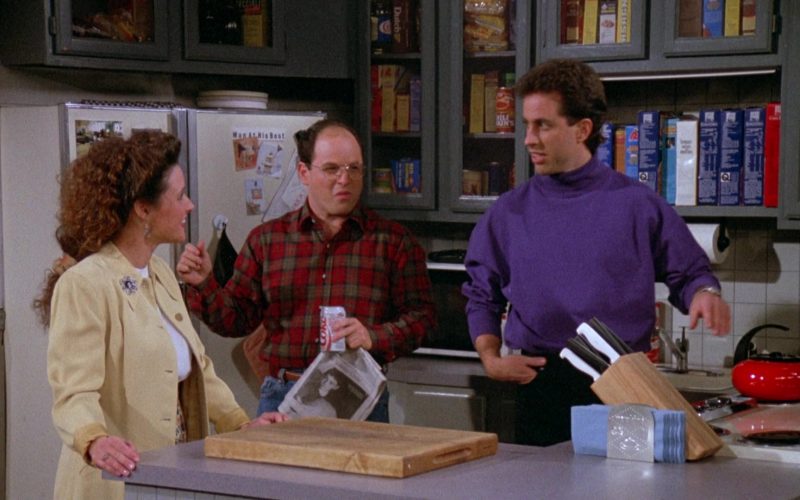 Diet Coke Can in Seinfeld Season 3 Episode 17 The Boyfriend (1)
