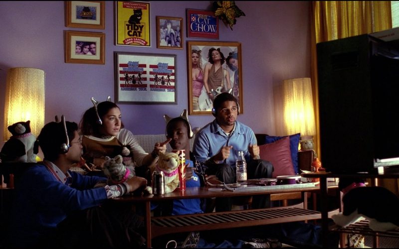 Evian Water and Pringles Chips in Josie and the Pussycats
