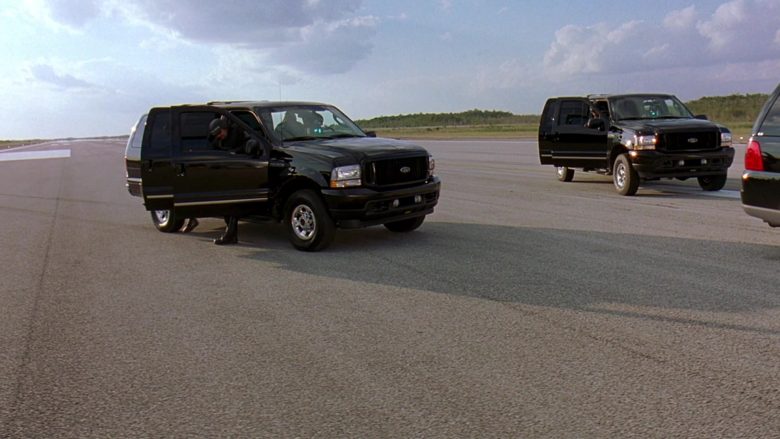 Ford Excursion Black Cars in 2 Fast 2 Furious (1)