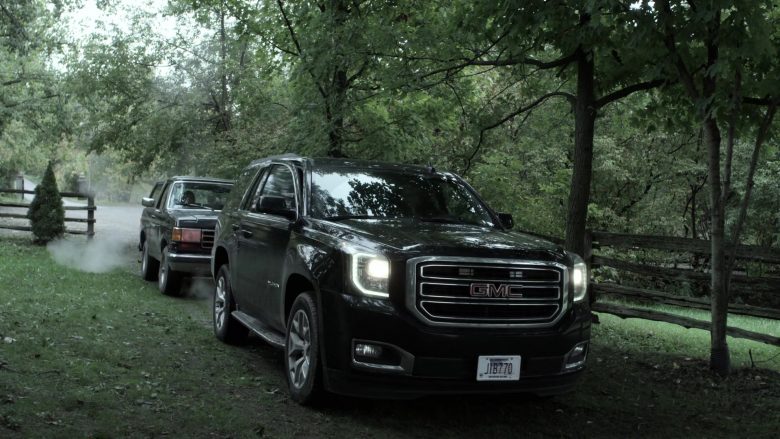 GMC Yukon Black Car in V Wars Season 1 Episode 9 (1)