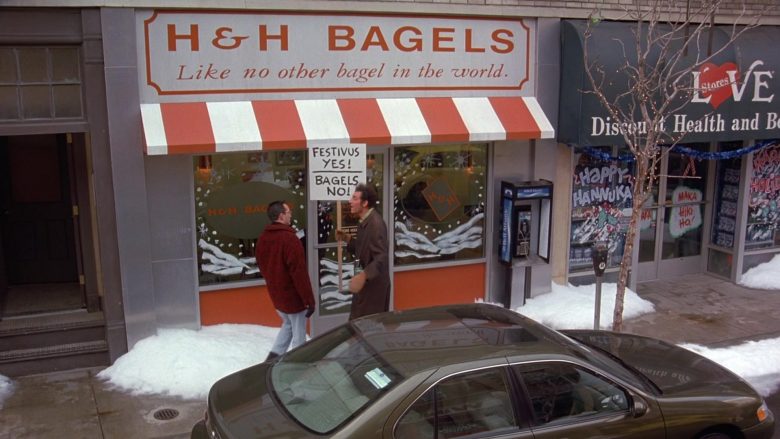 H&H Bagels Shop in Seinfeld Season 9 Episode 10 The Strike (4)