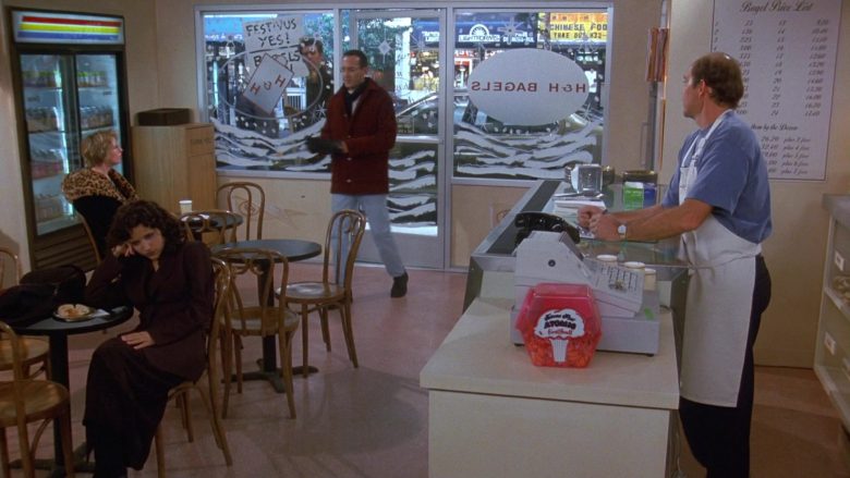 H&H Bagels Shop in Seinfeld Season 9 Episode 10 The Strike (5)