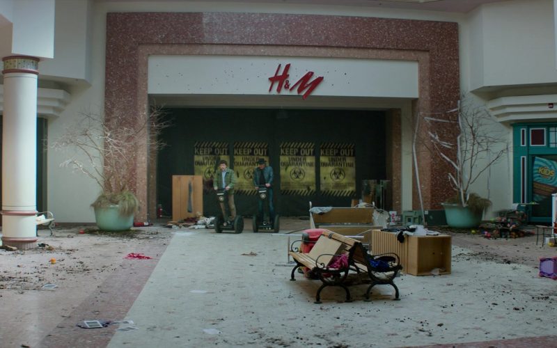H&M Store in Zombieland Double Tap