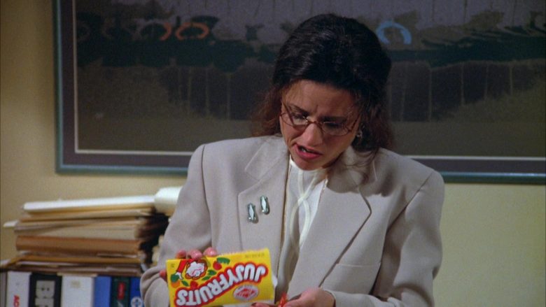Jujyfruits Candies Enjoyed by Julia Louis-Dreyfus as Elaine Benes in Seinfeld Season 5 Episode 22 (10)