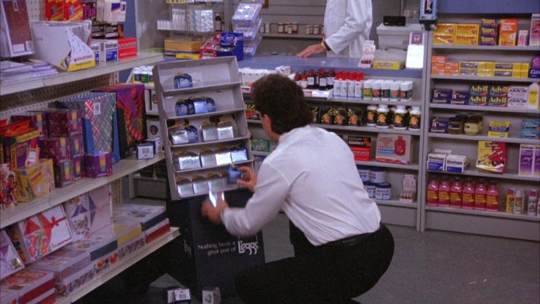 L'eggs in Seinfeld Season 6 Episode 22 The Diplomat's Club