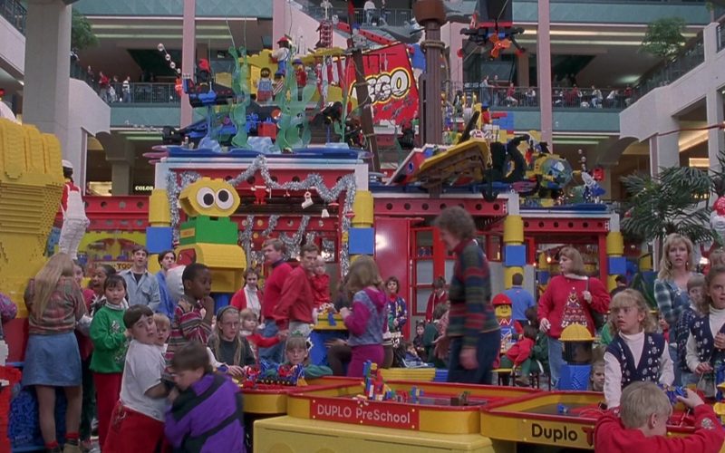 Lego Duplo in Jingle All the Way