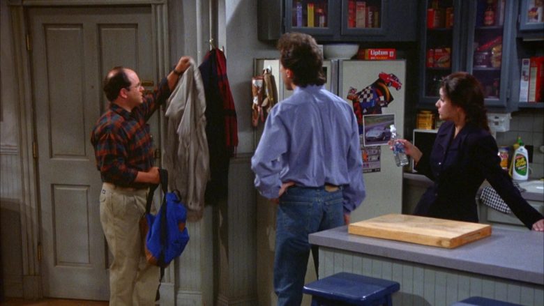 Lipton Tea Pack in Seinfeld Season 5 Episode 17 The Wife (2)