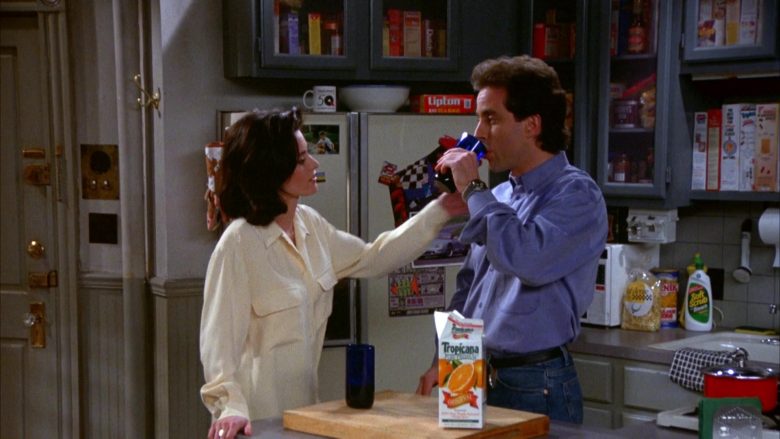 Lipton Tea and Tropicana Juice in Seinfeld Season 5 Episode 17 The Wife